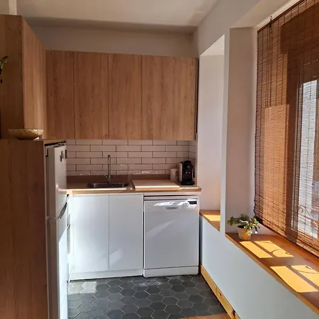 Lägenhet Reformado -75m - Vistas A La Montana Y Al Rio - Wifi - Trastero En Planta Calle - Junto A Parking Publico