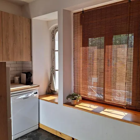 Reformado -75m - Vistas A La Montana Y Al Rio - Wifi - Trastero En Planta Calle - Junto A Parking Publico