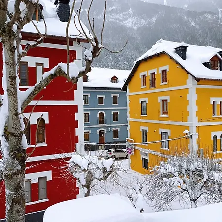 Fantastico - 75m - Reformado- Vistas A La Montana - Wifi - Acceso Trastero Junto A Parking *