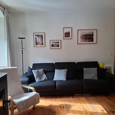 Apartamento REFORMADO -75m - VISTAS a la montaña y al rio - Wifi - TRASTERO en planta calle - Junto a Parking publico Apartamento *