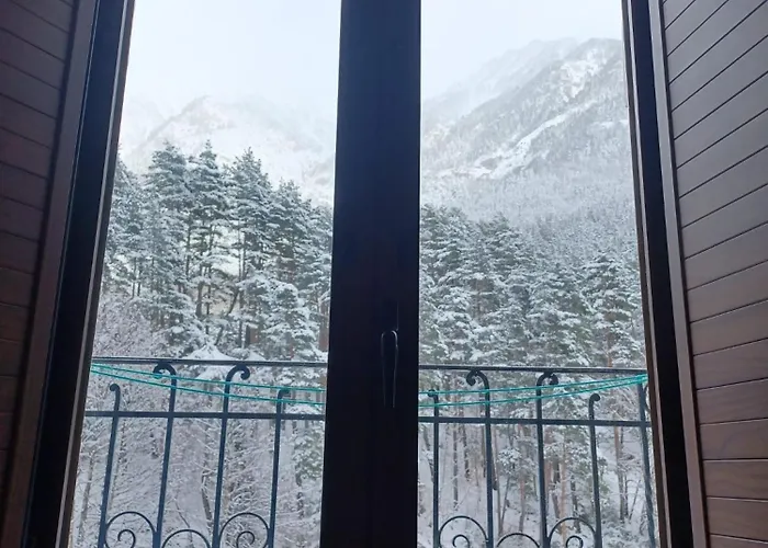 Fantastico - 75m - Reformado- Vistas A La Montana - Wifi - Acceso Trastero Junto A Parking Lägenhet *